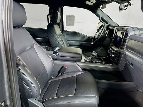 New 2025 Ford F150 Lariat w/ Equipment Group 502A High image 29