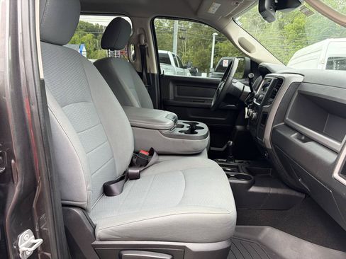 Used 2018 RAM 2500 Tradesman w/ Chrome Appearance Group AWD/4WD image 45