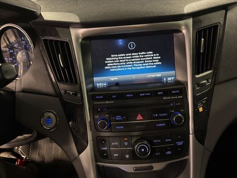 Used 2014 Hyundai Sonata SE w/ Premium Package 04 image 12