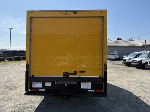 Used 2021 GMC Savana 3500 Extended w/ Power Convenience Package image 7