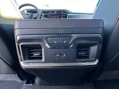 New 2026 GMC Sierra 2500 Denali w/ Denali Reserve Package AWD/4WD image 20