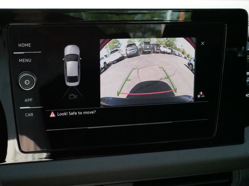 Certified 2025 Volkswagen Jetta S FWD image 29