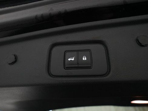 Certified 2025 Nissan Pathfinder Rock Creek image 15