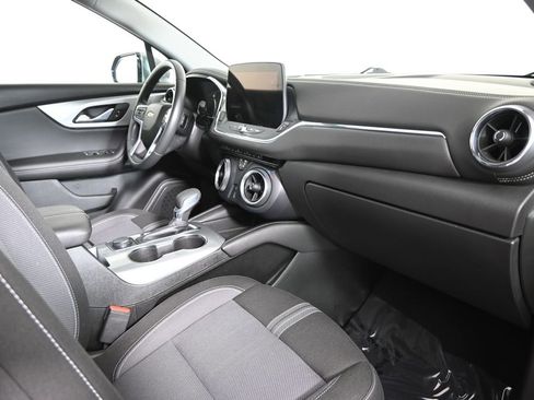 Used 2023 Chevrolet Blazer LT AWD/4WD image 14