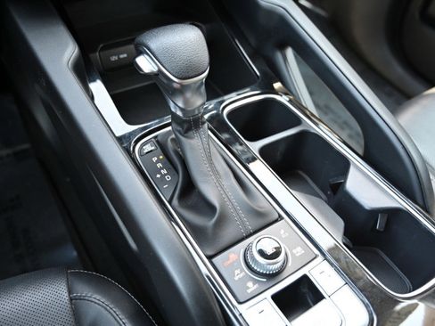 Used 2022 Kia Telluride LX image 30