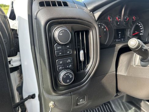 Used 2023 Chevrolet Silverado 1500 W/T w/ WT Safety Package AWD/4WD image 21