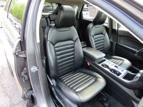 Used 2022 Ford Edge SEL w/ Convenience Package AWD/4WD image 18