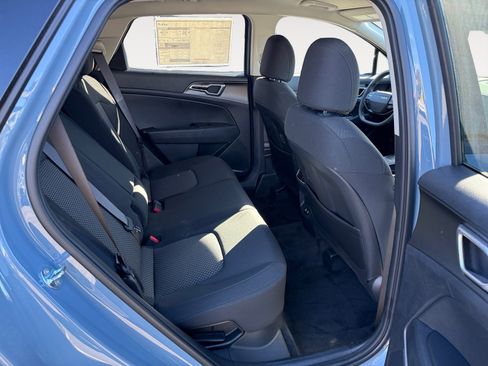 New 2026 Kia Sportage S image 18