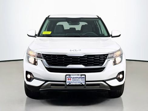 Used 2023 Kia Seltos LX image 11