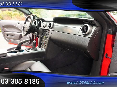 Used 2008 Ford Mustang Shelby GT500 RWD image 14
