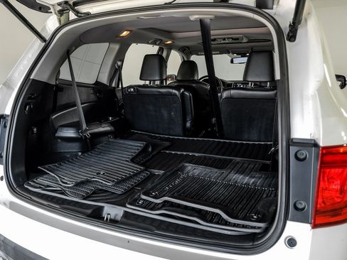 Used 2018 Honda Pilot Elite image 54