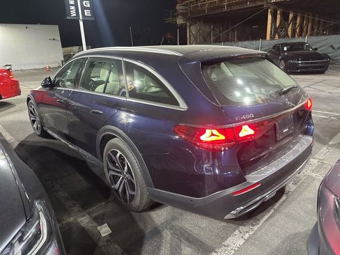 Used 2025 Mercedes-Benz E 450 4MATIC All-Terrain Wagon image 4