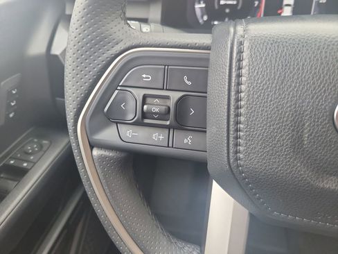 Certified 2025 Toyota 4Runner Limited image 28