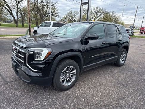 Used 2026 GMC Terrain Elevation AWD/4WD image 3