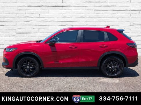 Used 2025 Honda HR-V Sport image 8