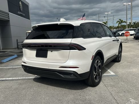 New 2026 Lincoln Nautilus Premier w/ Jet Appearance Package image 6