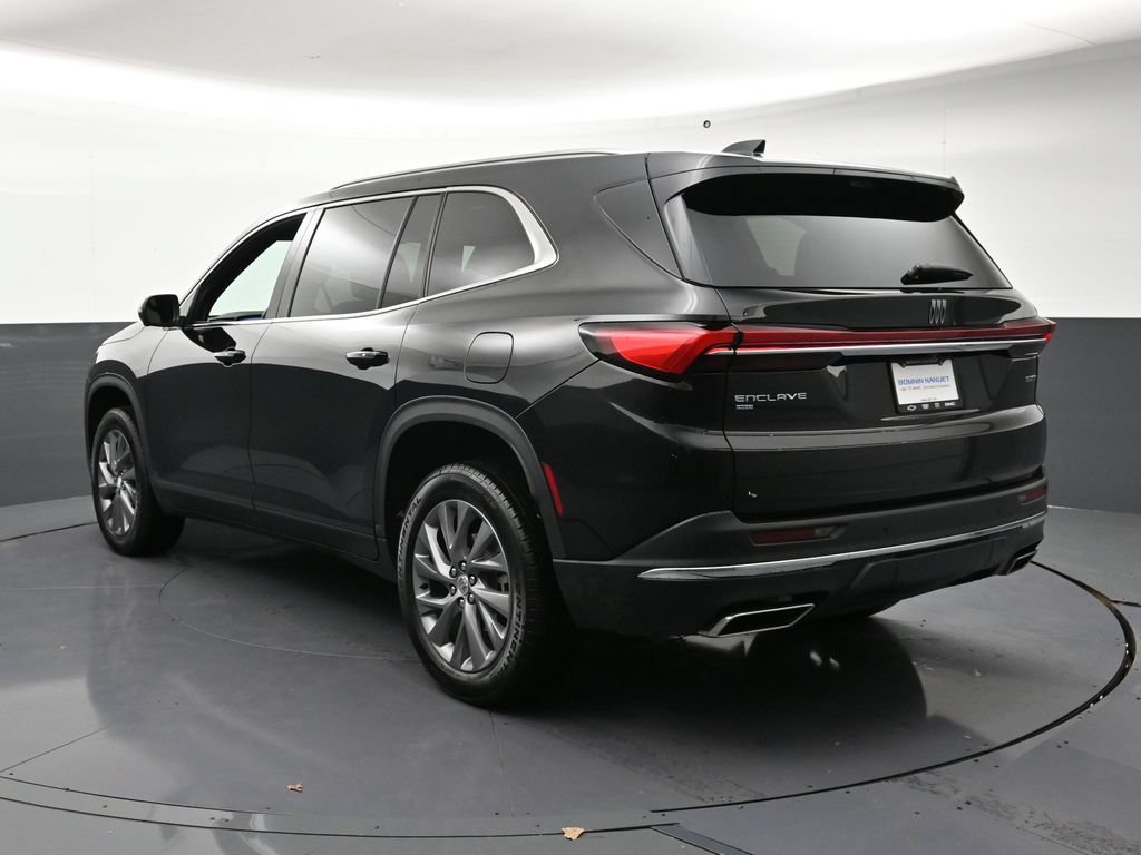 Used 2026 Buick Enclave Preferred w/ Power Package AWD/4WD image 3
