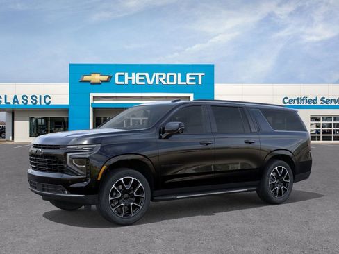 New 2026 Chevrolet Suburban RST w/ Advanced Technology Package image 2