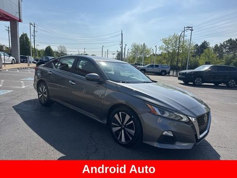 Used 2022 Nissan Altima 2.5 SV FWD image 9
