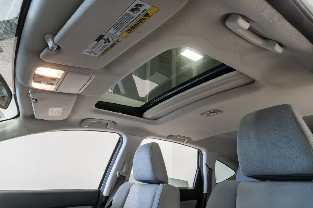 Used 2015 Honda CR-V EX image 9