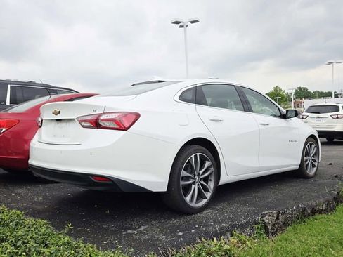 Used 2024 Chevrolet Malibu LT FWD image 3