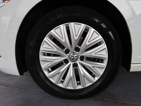 Used 2020 Volkswagen Jetta S w/ Driver Assistance Package image 14