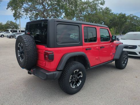 Used 2024 Jeep Wrangler Unlimited Rubicon 4xe AWD/4WD image 6