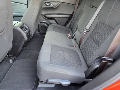 Used 2021 Chevrolet Blazer LT FWD image 30