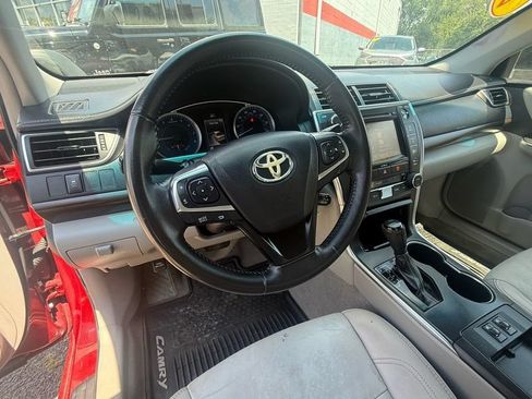 Used 2016 Toyota Camry XLE FWD image 24