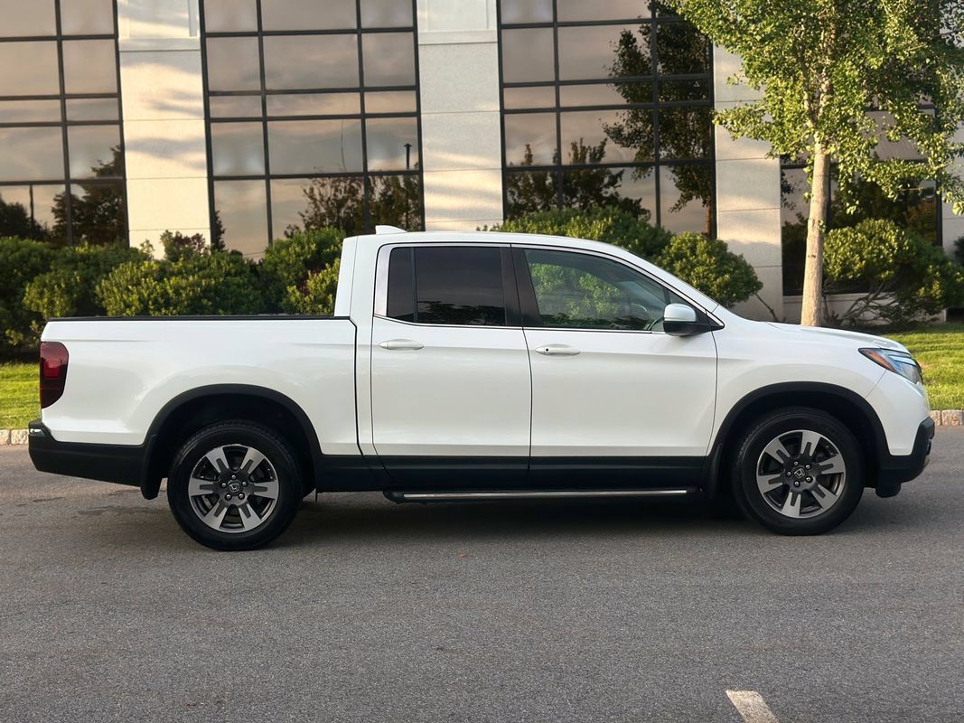 Used 2017 Honda Ridgeline RTL image 8