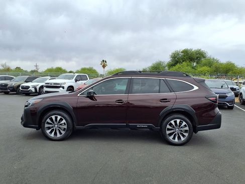 Used 2025 Subaru Outback Limited AWD/4WD image 13