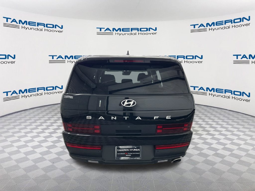 Used 2024 Hyundai Santa Fe SE FWD image 4