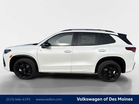New 2026 Volkswagen Tiguan SE R-Line AWD/4WD image 3