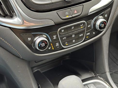 Certified 2024 Chevrolet Equinox Premier image 24