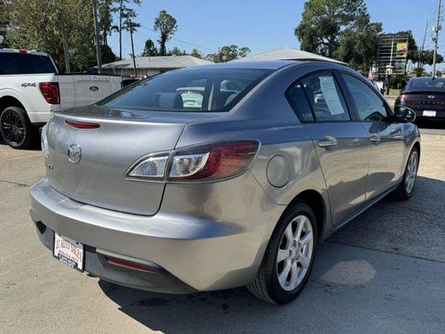 Used 2011 MAZDA MAZDA3 i Touring image 5