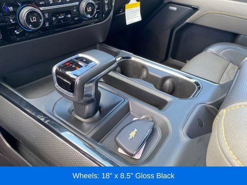 Certified 2024 Chevrolet Silverado 1500 ZR2 AWD/4WD image 13