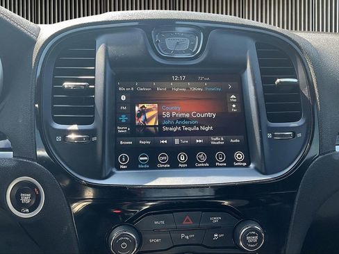 Used 2021 Chrysler 300 S image 7