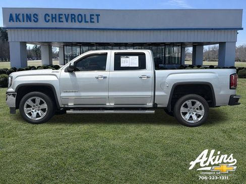 Used 2017 GMC Sierra 1500 SLT AWD/4WD image 1