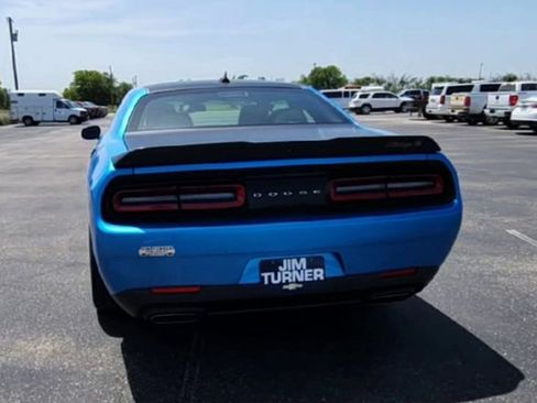 Used 2023 Dodge Challenger R/T Scat Pack w/ T/A Package image 7