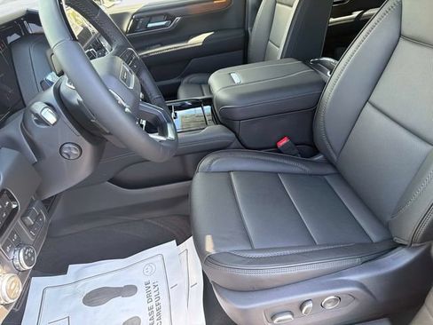 New 2026 GMC Yukon XL Denali w/ Denali Reserve Package AWD/4WD image 20