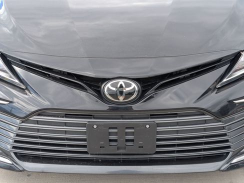 Used 2023 Toyota Camry LE AWD/4WD image 10