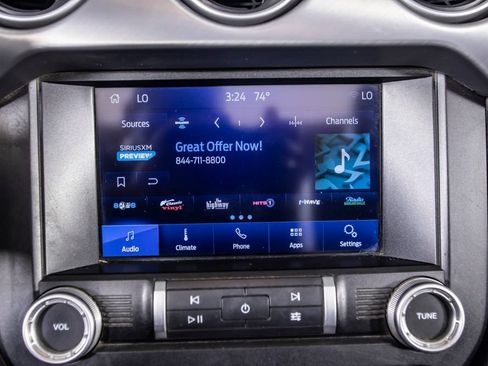 Used 2020 Ford Mustang Premium RWD image 27