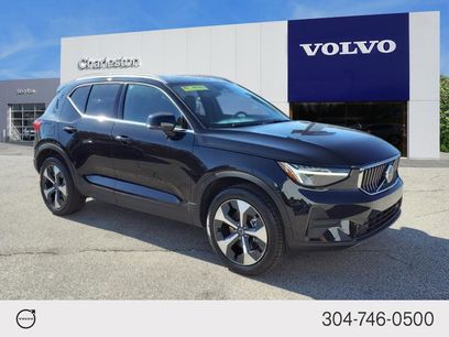 Certified 2025 Volvo XC40 B5 Core w/ Climate Package
