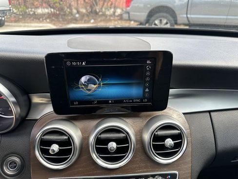 Used 2019 Mercedes-Benz C 300 4MATIC Sedan image 26