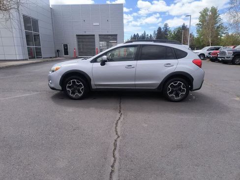 Used 2013 Subaru Crosstrek 2.0i Premium image 2