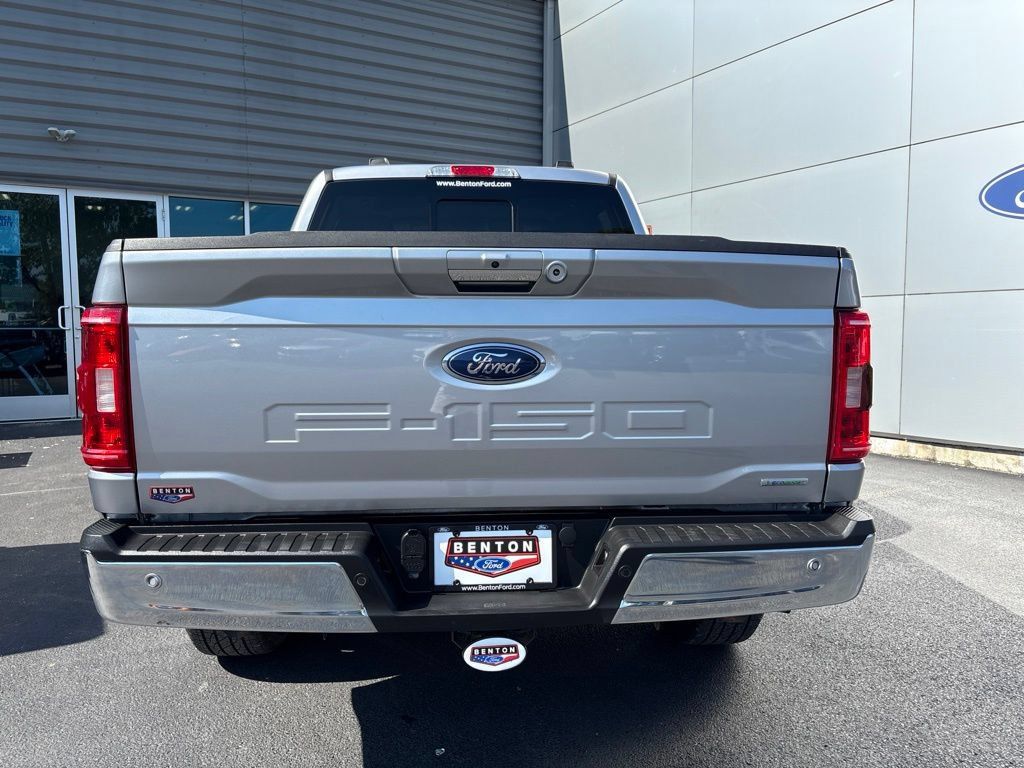 Used 2021 Ford F150 XLT w/ Equipment Group 302A High AWD/4WD image 5