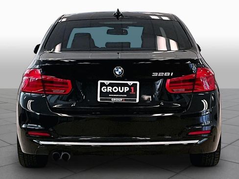 Used 2016 BMW 328i Sedan RWD image 4