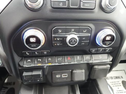 Used 2020 GMC Sierra 1500 SLT w/ SLT Premium Plus Package image 16