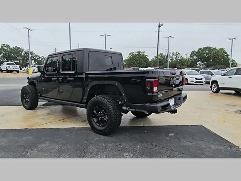 Used 2023 Jeep Gladiator Sport AWD/4WD image 31