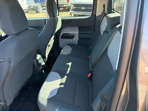 Certified 2025 Ford Maverick XLT image 12